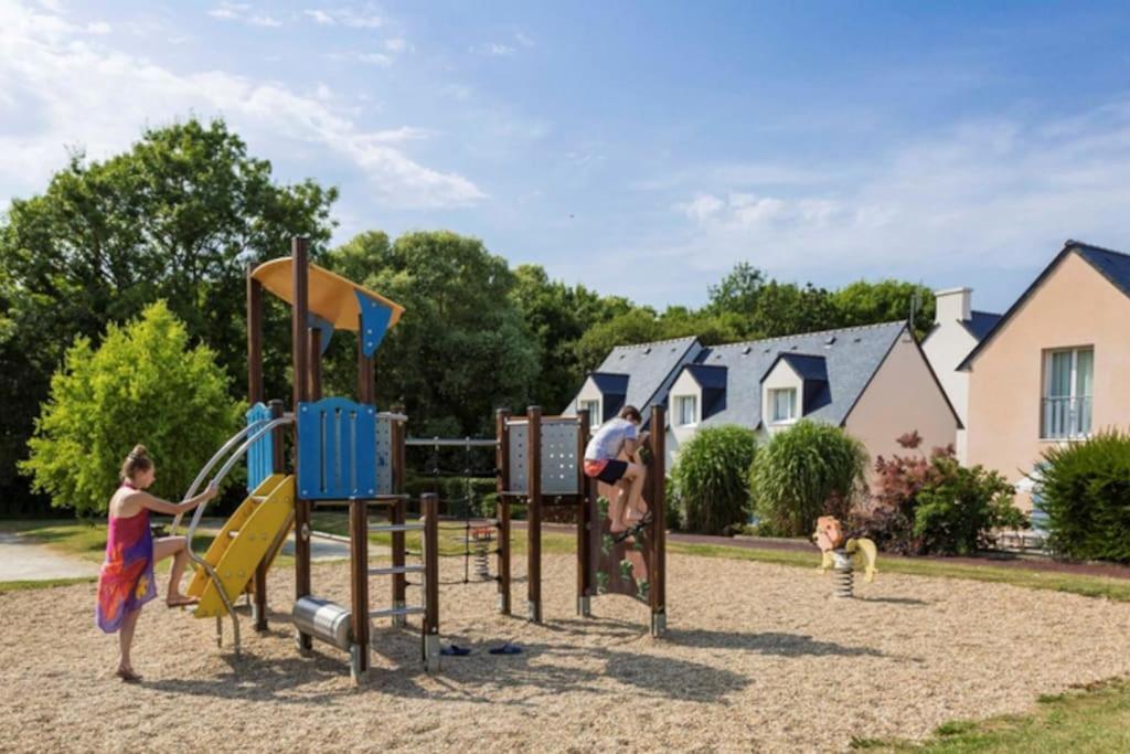 Maison A Morgat En Bretagne Sur La Presqu'Ile De Crozon Situee A 800 M De La Mer Piscine Chauffee Toute L'Annee Travaux Piscine Du 10 Au 20 Juin 2025 Крозон Екстер'єр фото